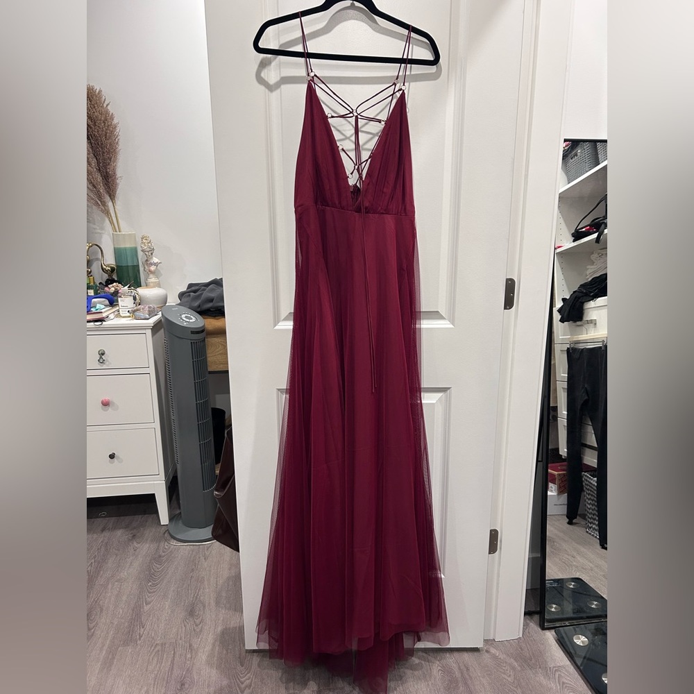 TOPSHOP - Maroon tulle gown - Large (altered)